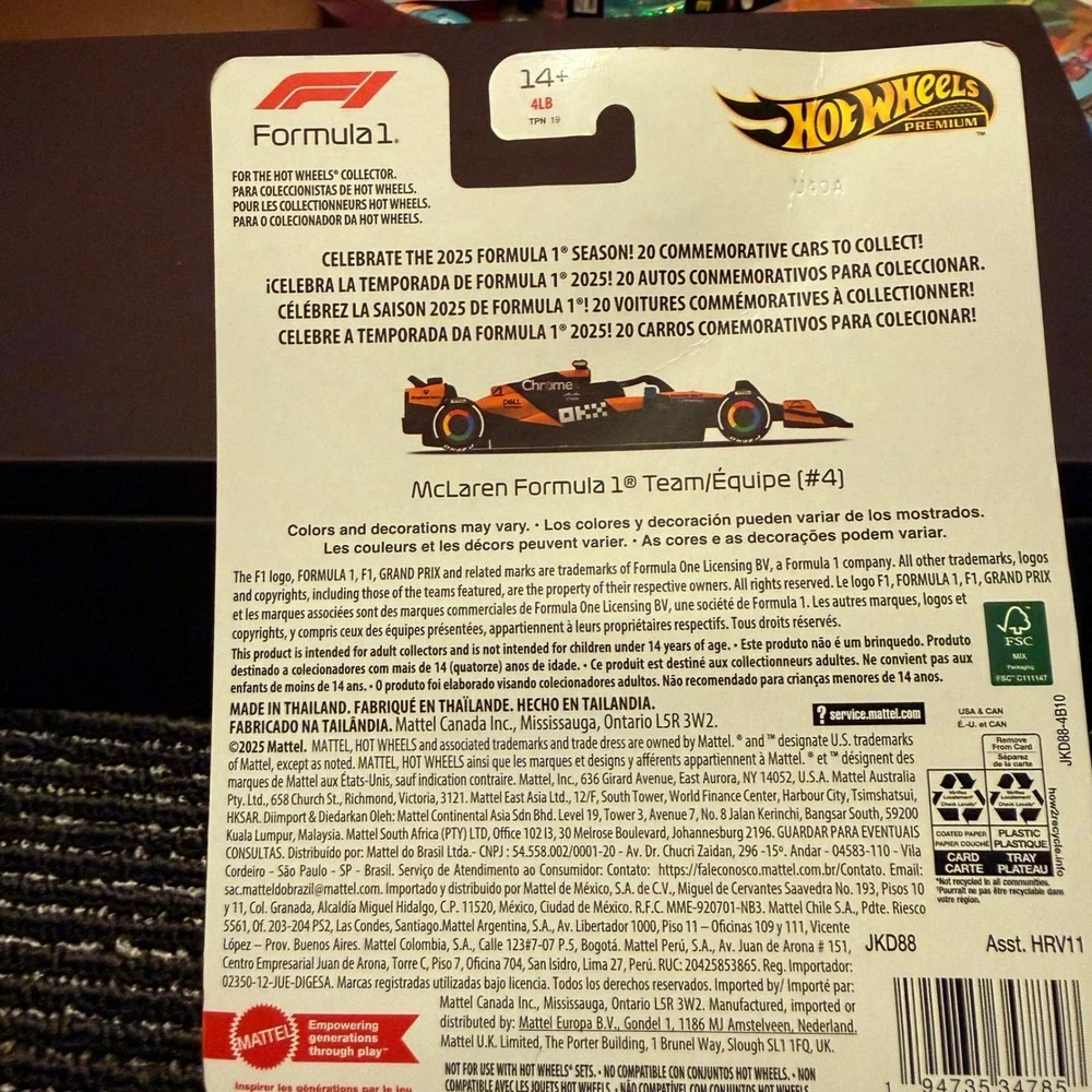 Hot Wheels McLaren Formula 1 Team #4 1:64 Orange Premium 2025 NEW Lando Norris